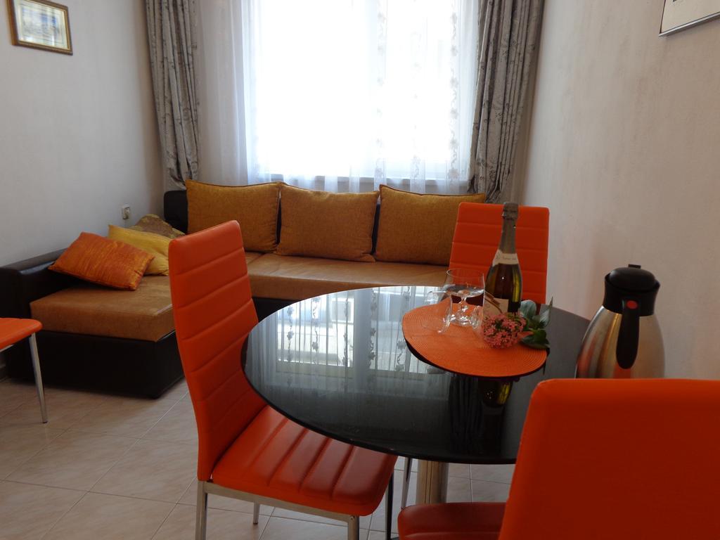 Zoya Apartment Μπουργκάς Εξωτερικό φωτογραφία