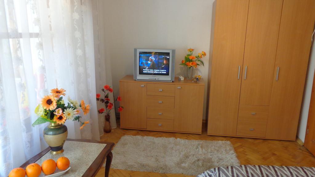 Zoya Apartment Μπουργκάς Δωμάτιο φωτογραφία