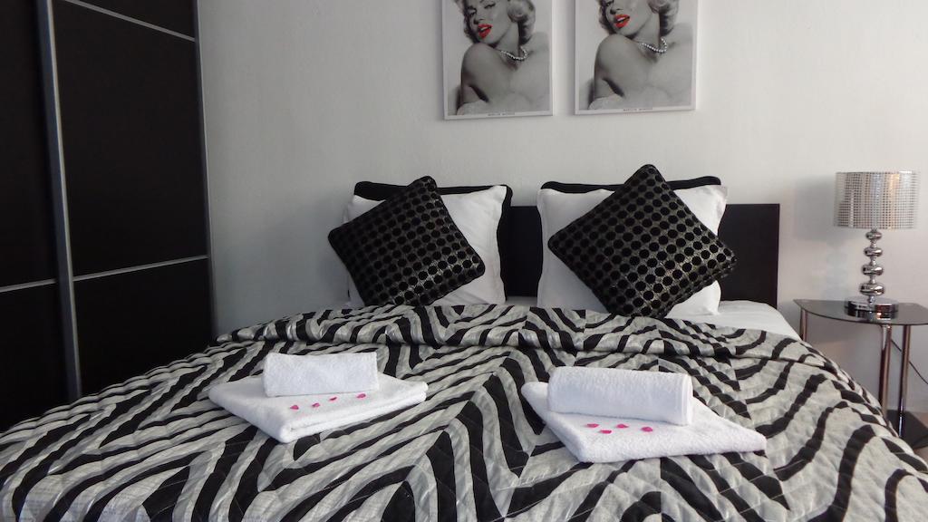 Zoya Apartment Μπουργκάς Δωμάτιο φωτογραφία